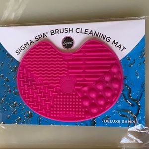 Sigma brush mat